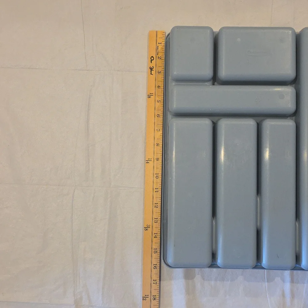 Vintage Rubbermaid Powder Blue Cutlery Tray 0521 16x12‎
